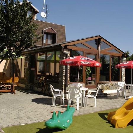 Penzion Tatry 포프라트 외부 사진